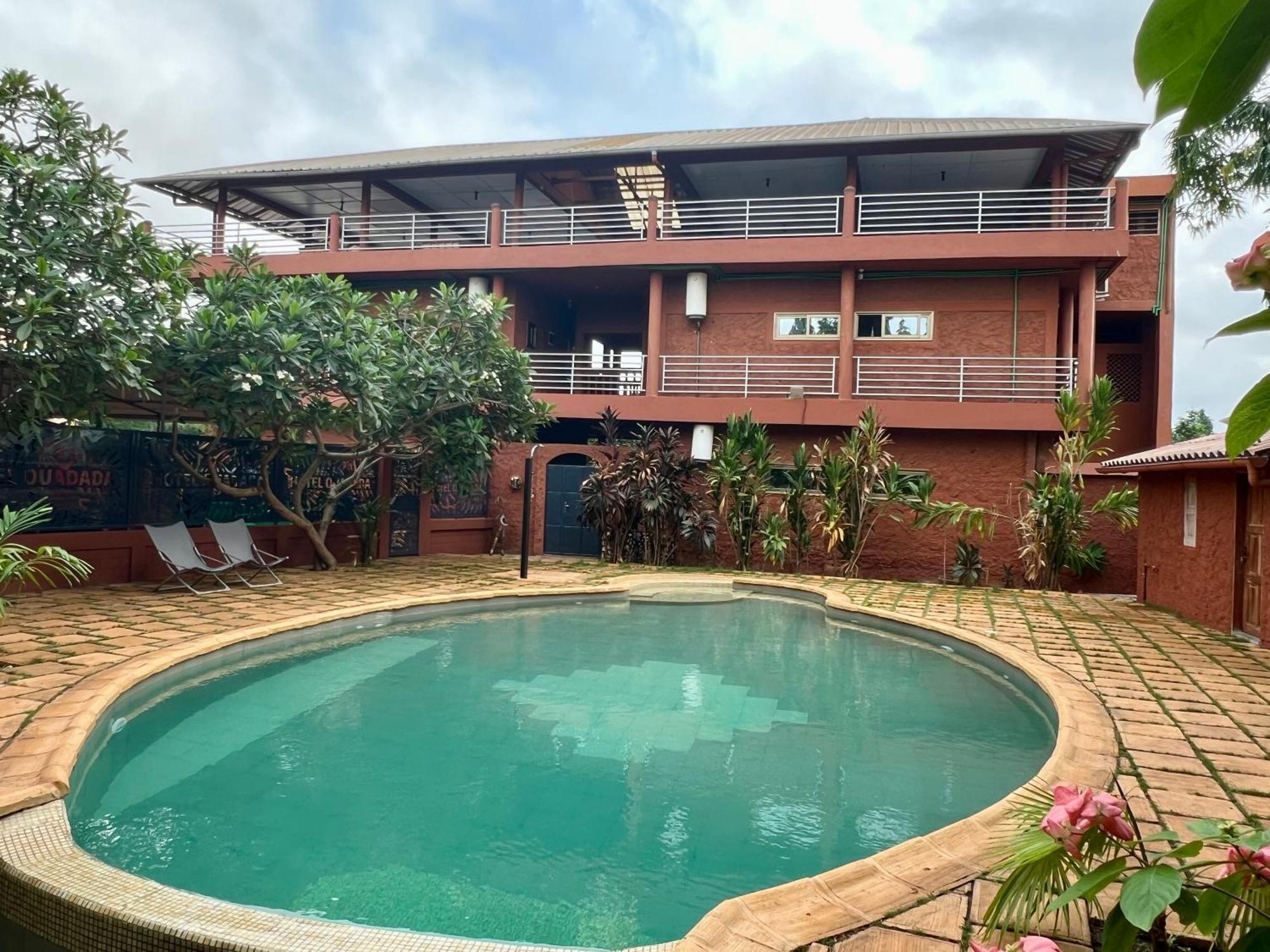 Residences Ouadada Porto-Novo Exterior photo